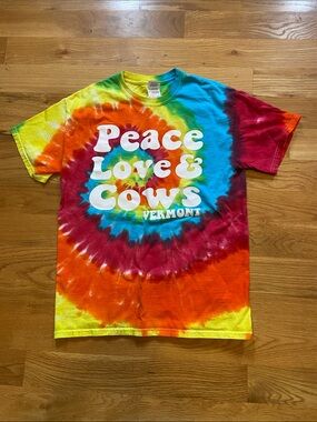 Peace Love & Cows Vermont  Tie-Dye Tee - Multi